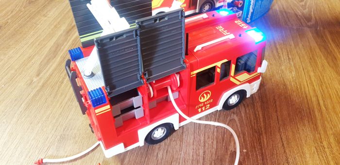 Playmobil - Camion pompier - photo numéro 3