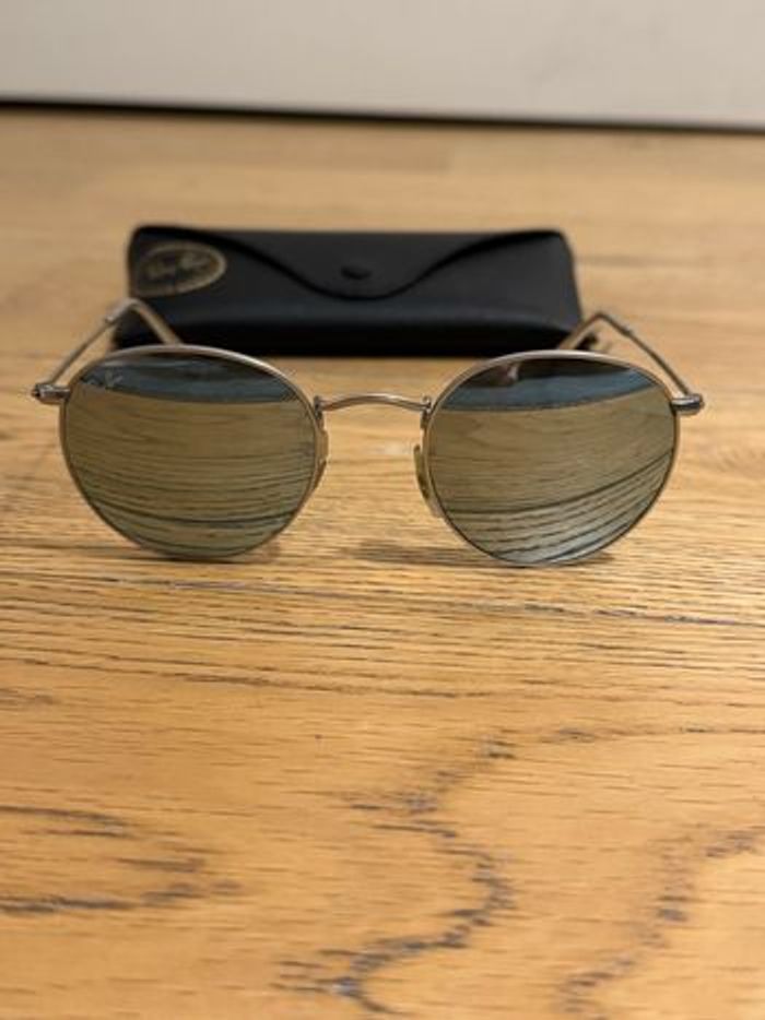 Ray-Ban solaires - photo numéro 2