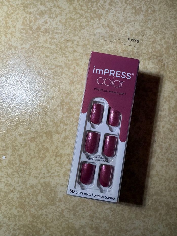 Faux ongle - photo numéro 3