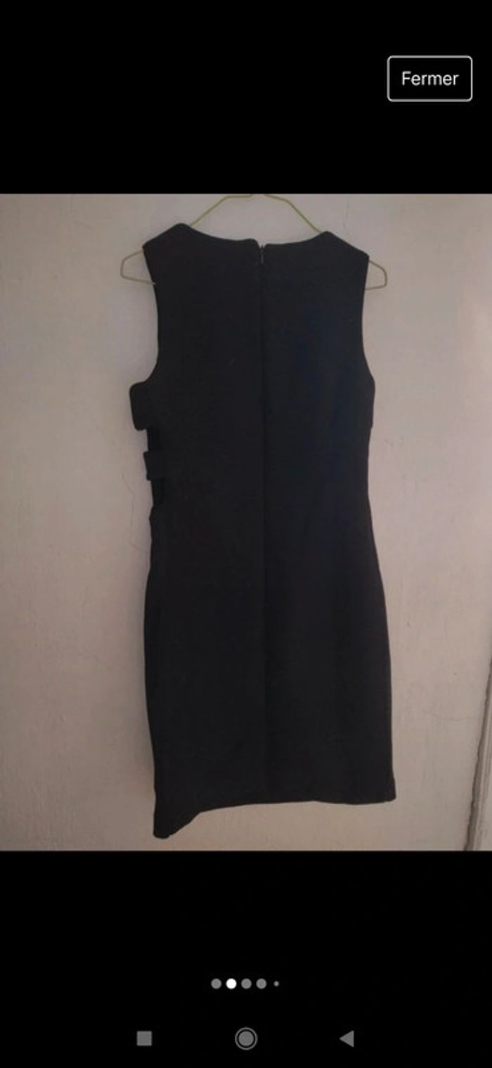 Petite robe noire - photo numéro 2