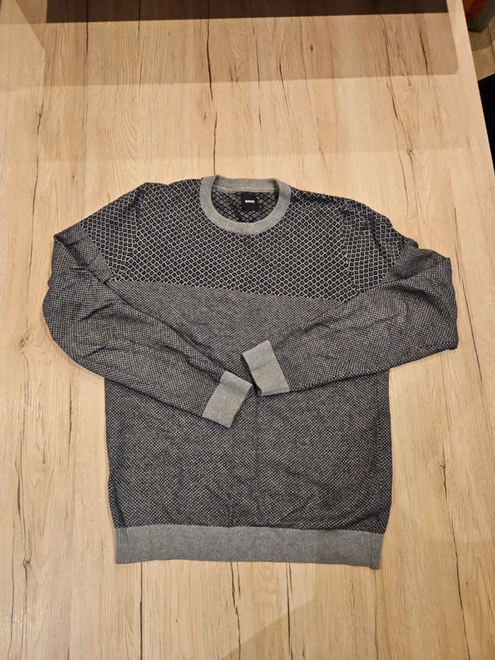 Pull gris
