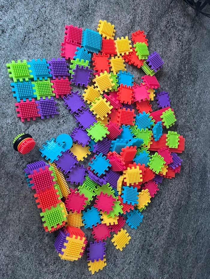 Bloc de construction a picot - photo numéro 2