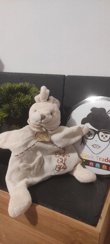 doudou et compagnie lapin coton bio fleur blanc marron poche marionnette Beige