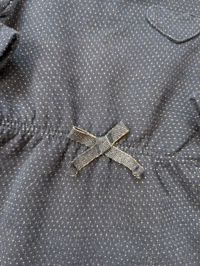 Robe bébé fille KIABI 12 mois – bleu marine à pois dorés – très bon état - photo numéro 2
