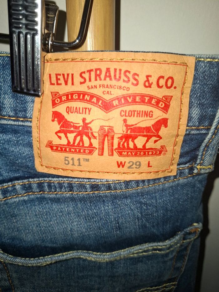Levis L - photo numéro 4