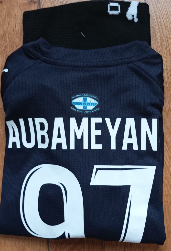 Maillot Aubameyang taille 6 ans Marseille bleu extérieur 2026 - photo numéro 4