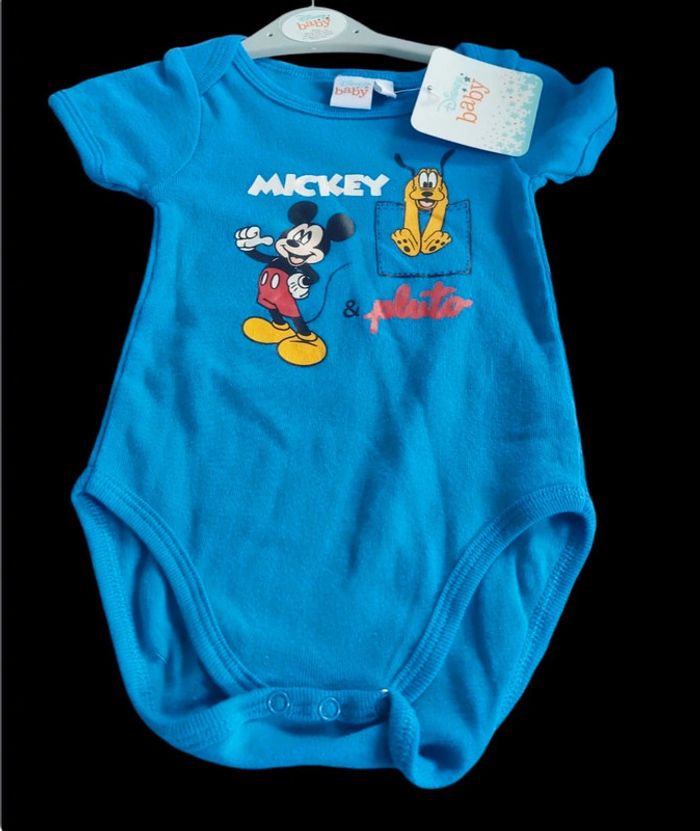 Bodies mickey taille 6 mois