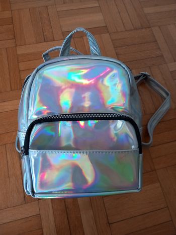 Petit sac à dos argenté