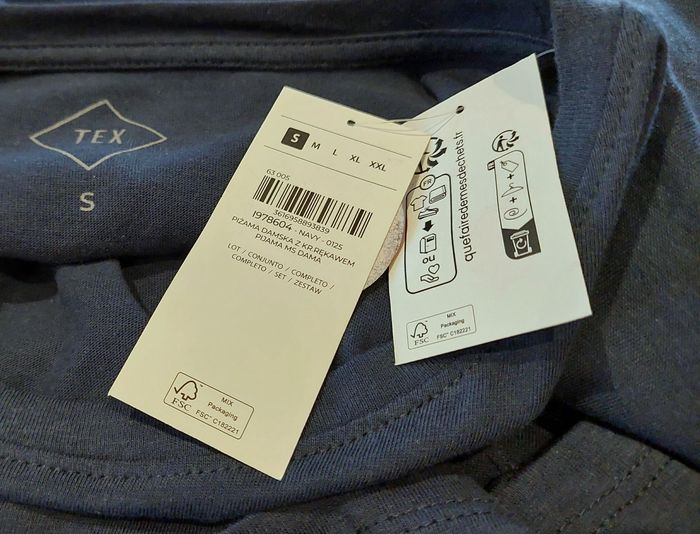 Lot 2 tee-shirts  rose et marine - photo numéro 6