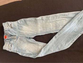 Jeans tape a l’œil