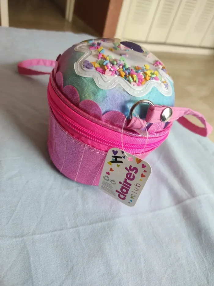 Mini sac muffin Claire's neuf - photo numéro 2