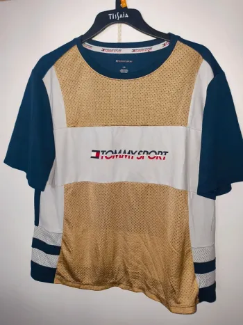 T-shirt tommy Hilfiger sport taille L excellent état