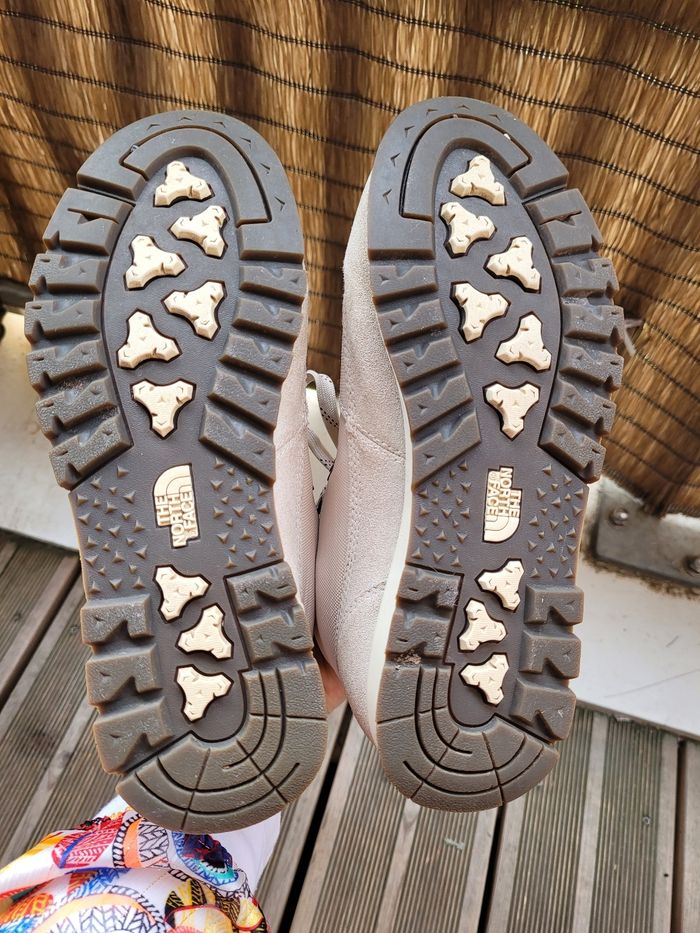 chaussures de randonnée the north face t39 (20e) - photo numéro 9