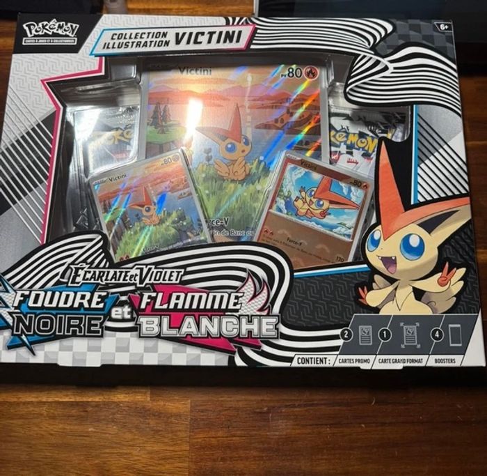 Coffret Pokémon Victini neuf