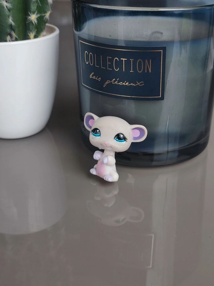 Littlest Pet Shop #1129 grey lilac rodent mice rat