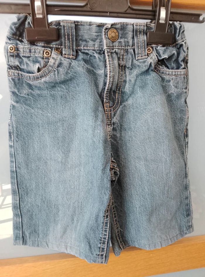 Short en jean Garçon 5 ans - photo numéro 2