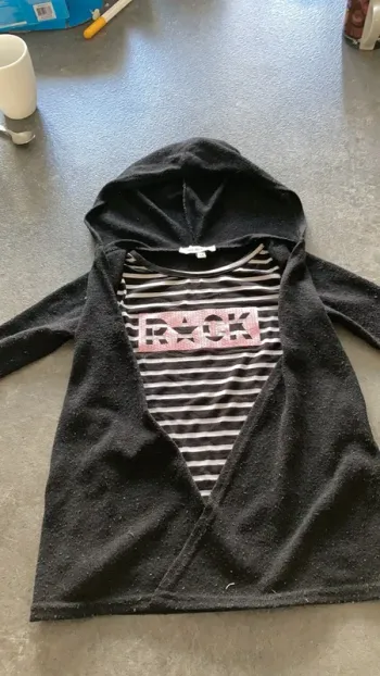 Teeshirt gilet fille 4 ans