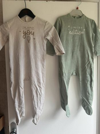 Lot 2 pyjamas