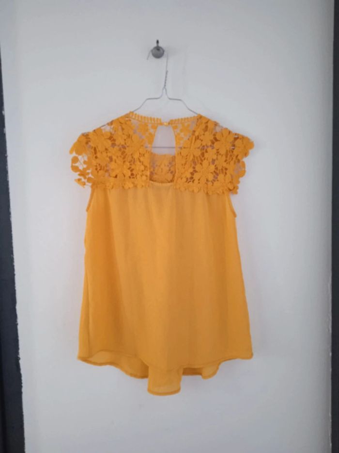 Blouse jaune dentelée, en taille XS - photo numéro 3