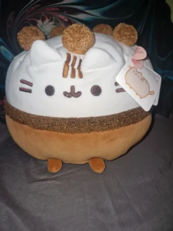 Peluche pusheen