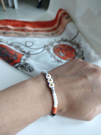 Création bracelet petits coeurs