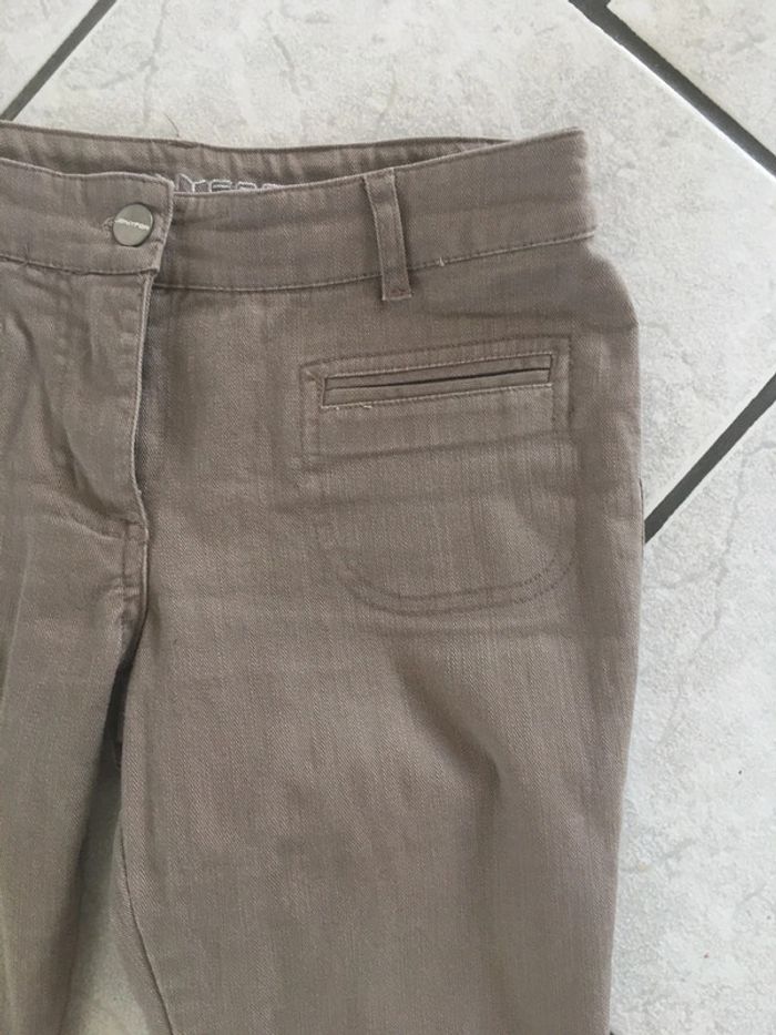 Vend jeans marron - photo numéro 2