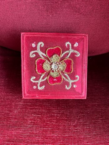 ✨ Ravissante Boîte à Bijoux Artisanale – Broderie de Perles & Satin Rouge ✨ 