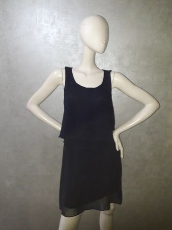 robe bleu marine effet 2 pièces Naf Naf taille 40/42