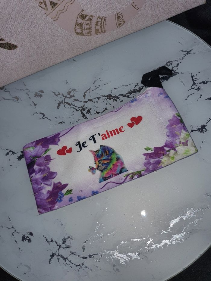 Étui à lunette personnalisé - photo numéro 2