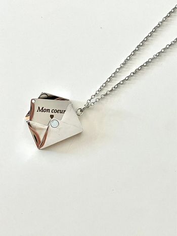 très joli collier Enveloppe Paris argenté pendentif Mon Cœur enveloppe neuf idée cadeau