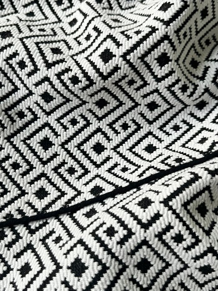 Robe Camaïeu Noir et Blanche - photo numéro 4