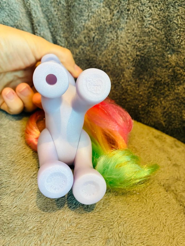 Mon petit poney vintage arc en ciel - photo numéro 8