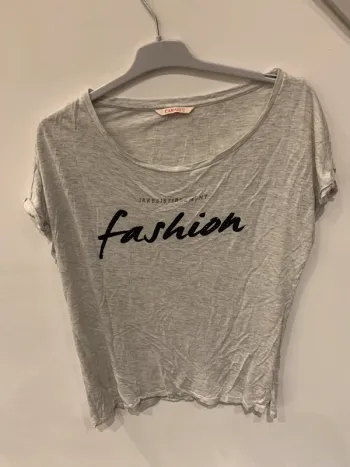 Tee shirt gris clair