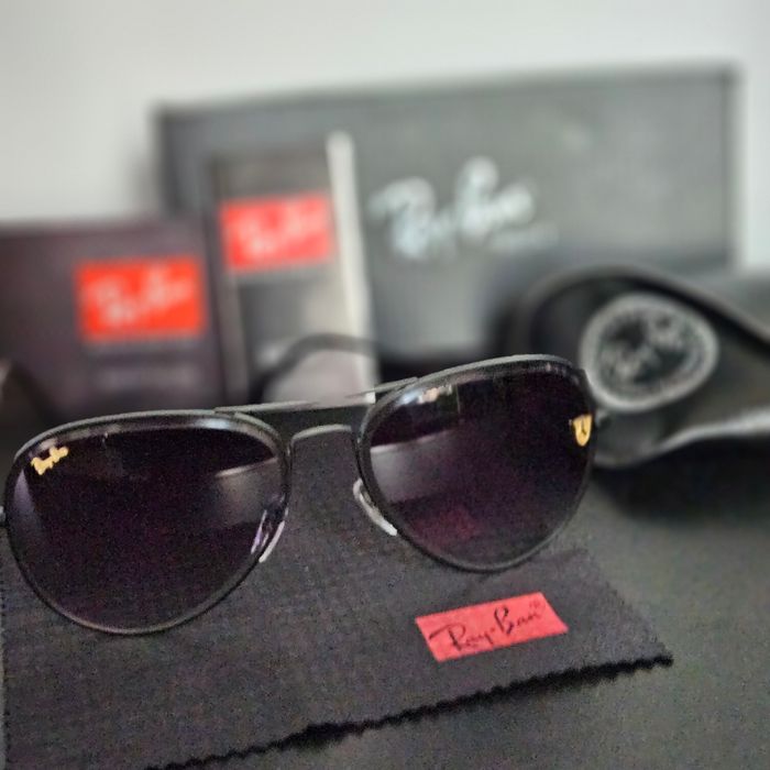 Lunettes de soleil Ray Ban neuf - photo numéro 4