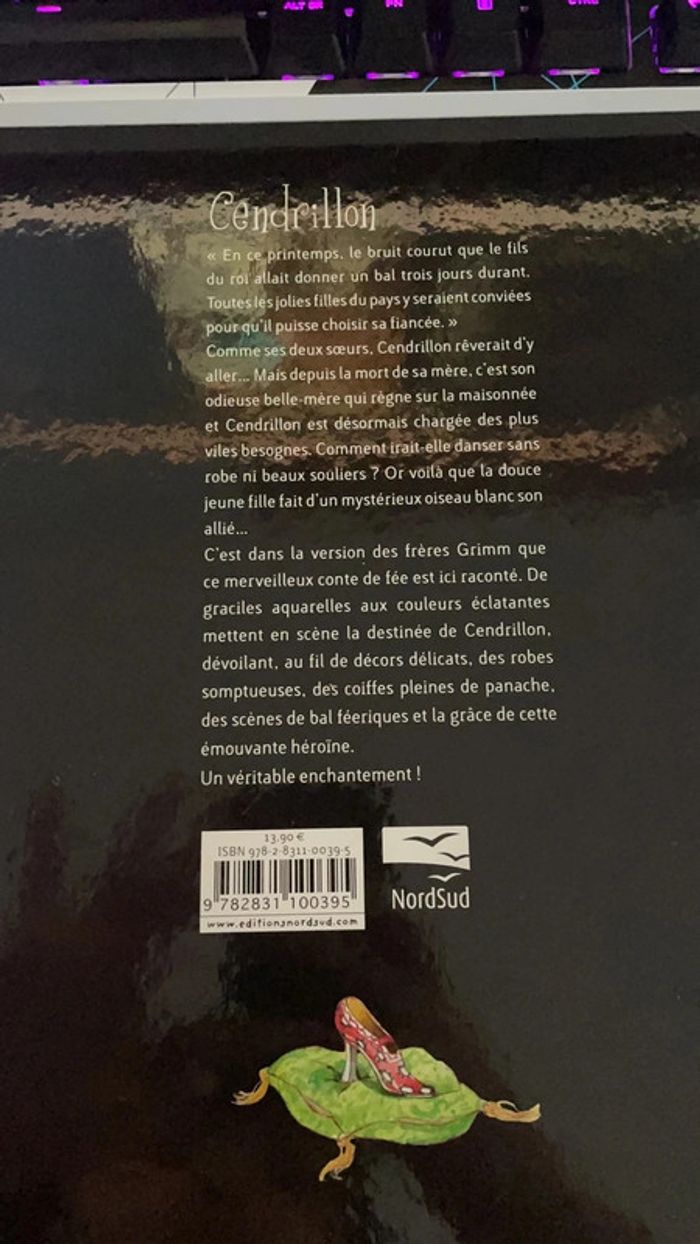 Livre Cendrillon Frères Grimm NordSud - photo numéro 2