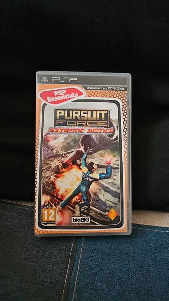 Super jeu psp poursuite force extrêmement justice