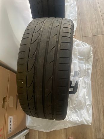 Pneu 225/35 R18 87Y