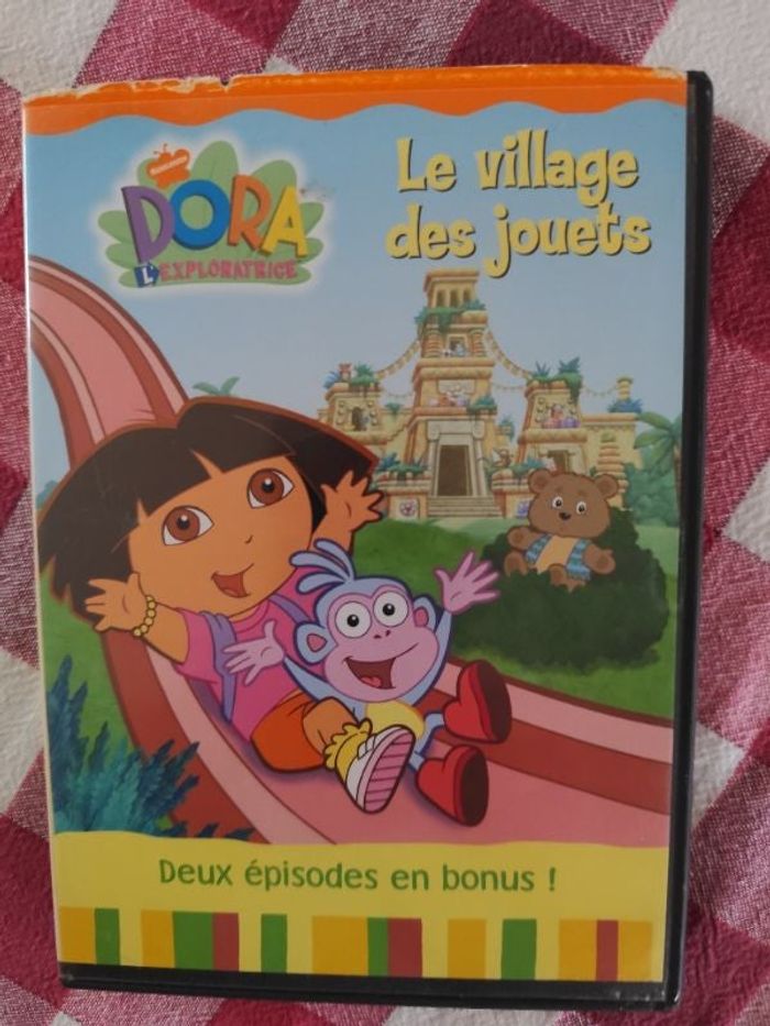 Dora - le village des jouets