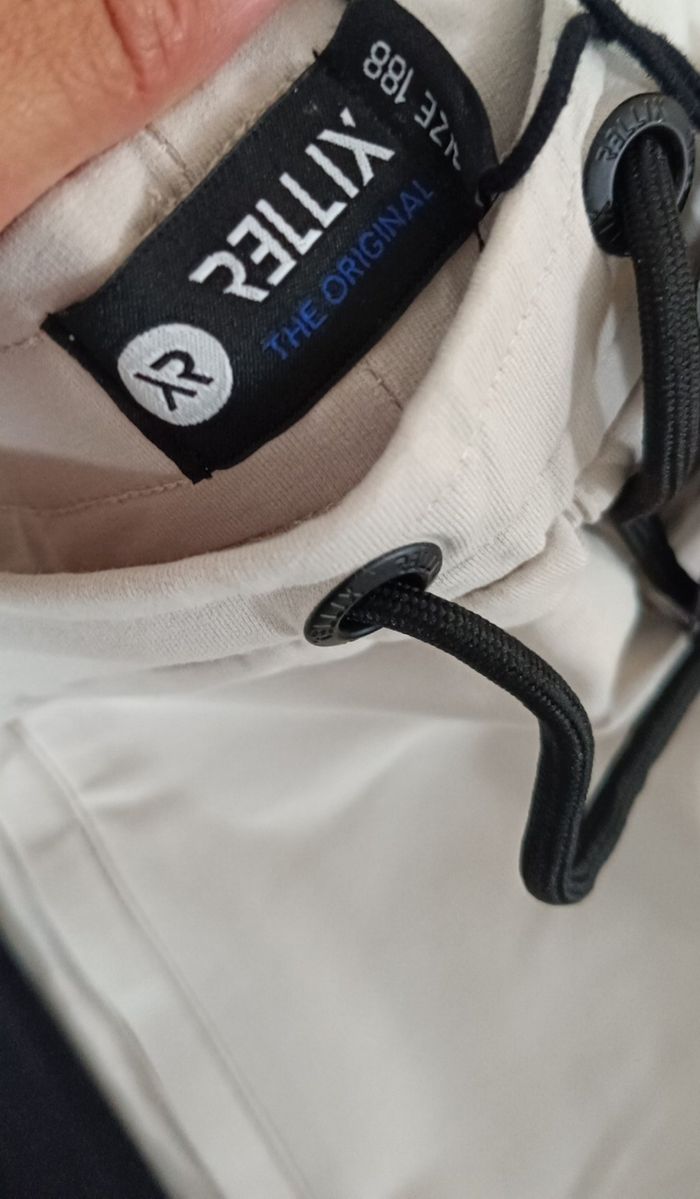 Training rellix taille 188( 17 ans ) et plus - photo numéro 4