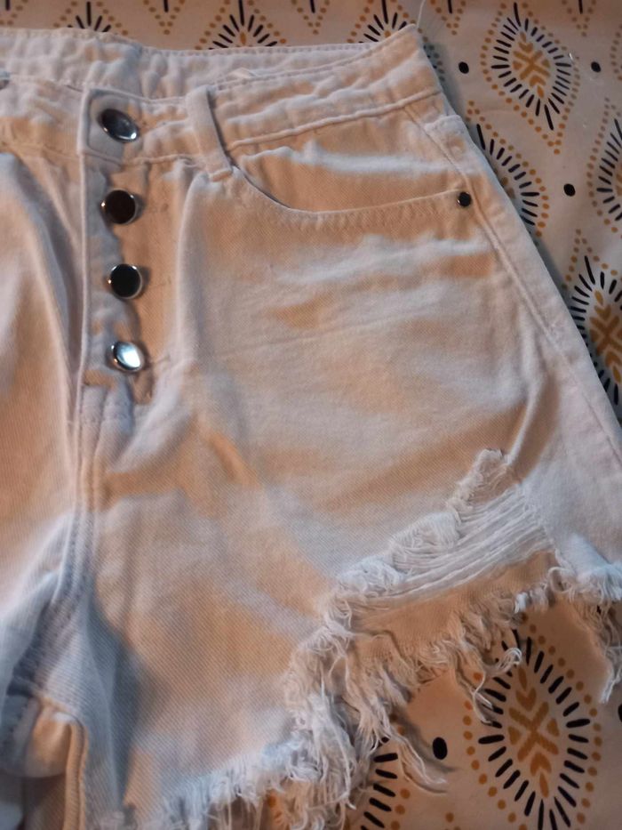 Mini short avec Mickey taille XS - photo numéro 7