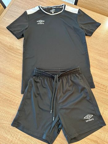 maillot et short umbro