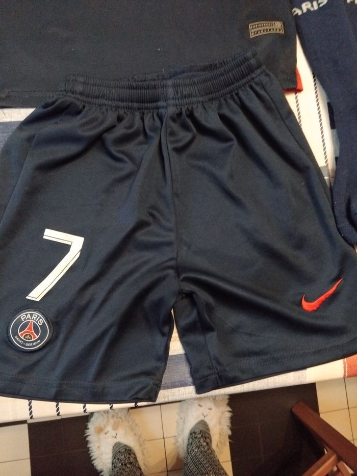 Ensembles foot taille 22 - photo numéro 3