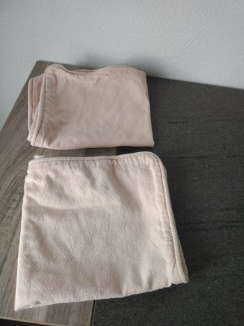 Lot 2 housses de coussins décoratifs Vintage