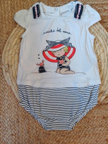 Magnifique bodie 2en 1 Chicco