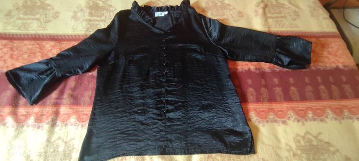 Jolie blouse  noire T44