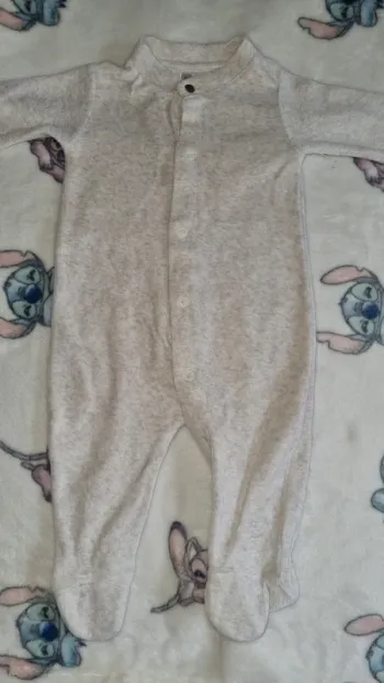 Pyjama chaud 1 mois 56 cm en bon état