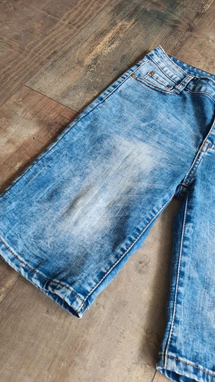 Short en jean miss bon taille 36 en très bon état - photo numéro 2