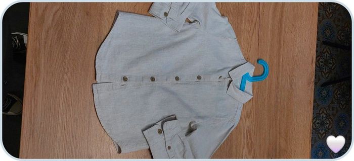 Chemise en lin 5 ans neuve