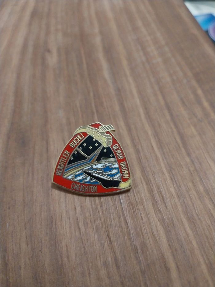 Pins Nasa reightler buchli creighton gemar brown Bon état - photo numéro 1