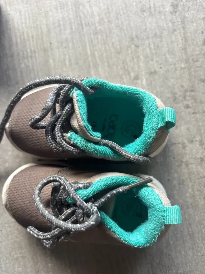 Chaussure bébé - photo numéro 7